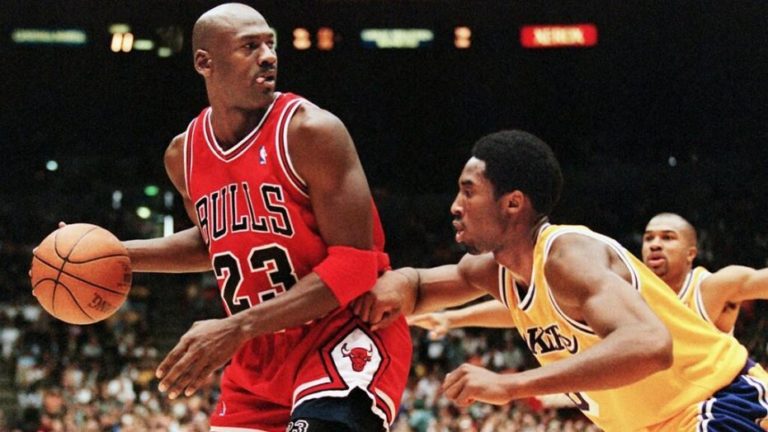 Kobe Bryant vs Michael Jordan 1998