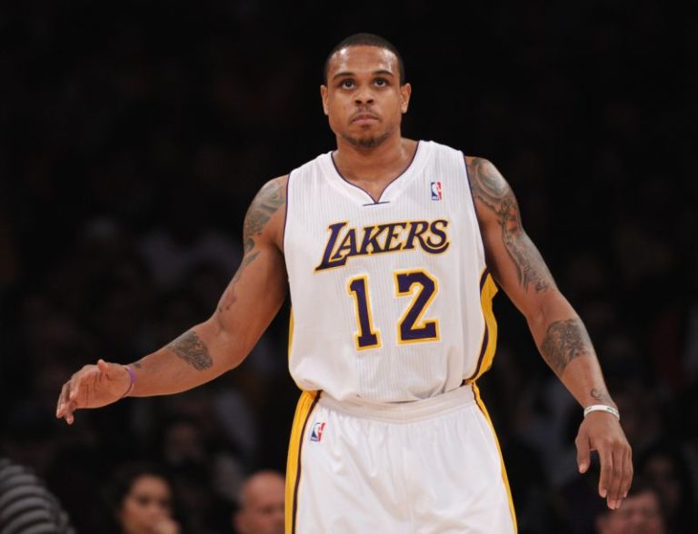 Shannon Brown Arrested After Firing Rifle At Two People